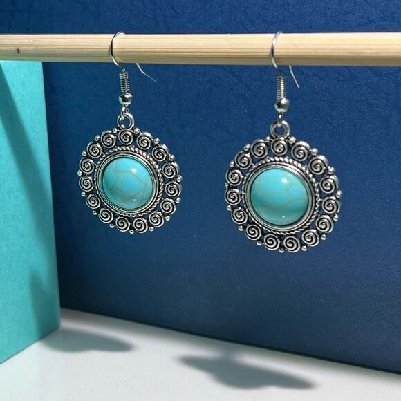 BAF “Darling Dangles” 1 1/4” Turquoise & Silver Earrings - Picture 1 of 7